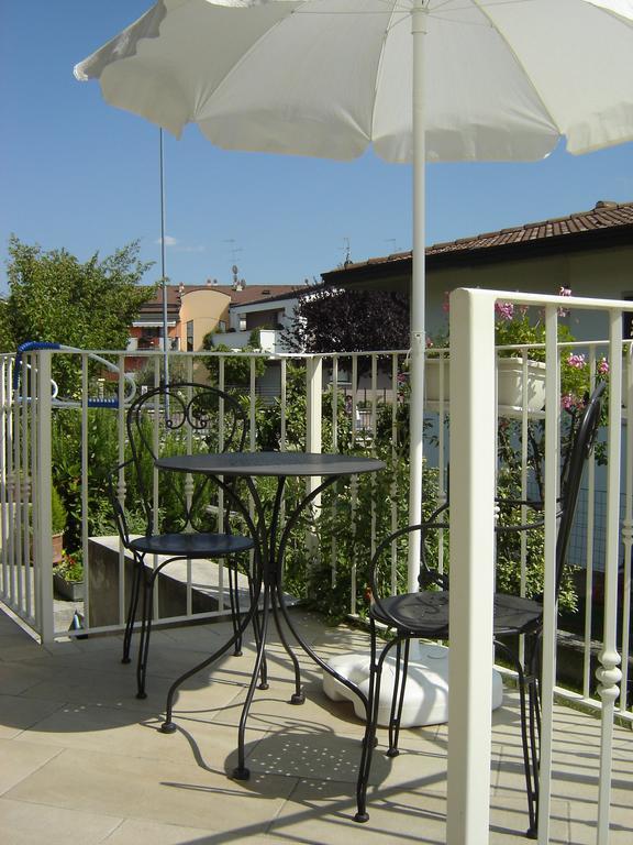 B&B Rosalu - Adults Only Sirmione Eksteriør billede